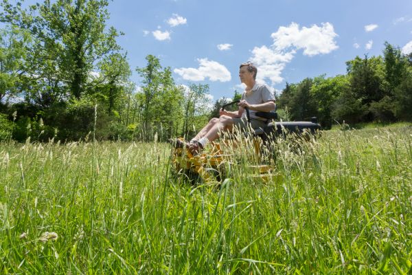 Cost of Tall Grass Mowing in Bossier City
